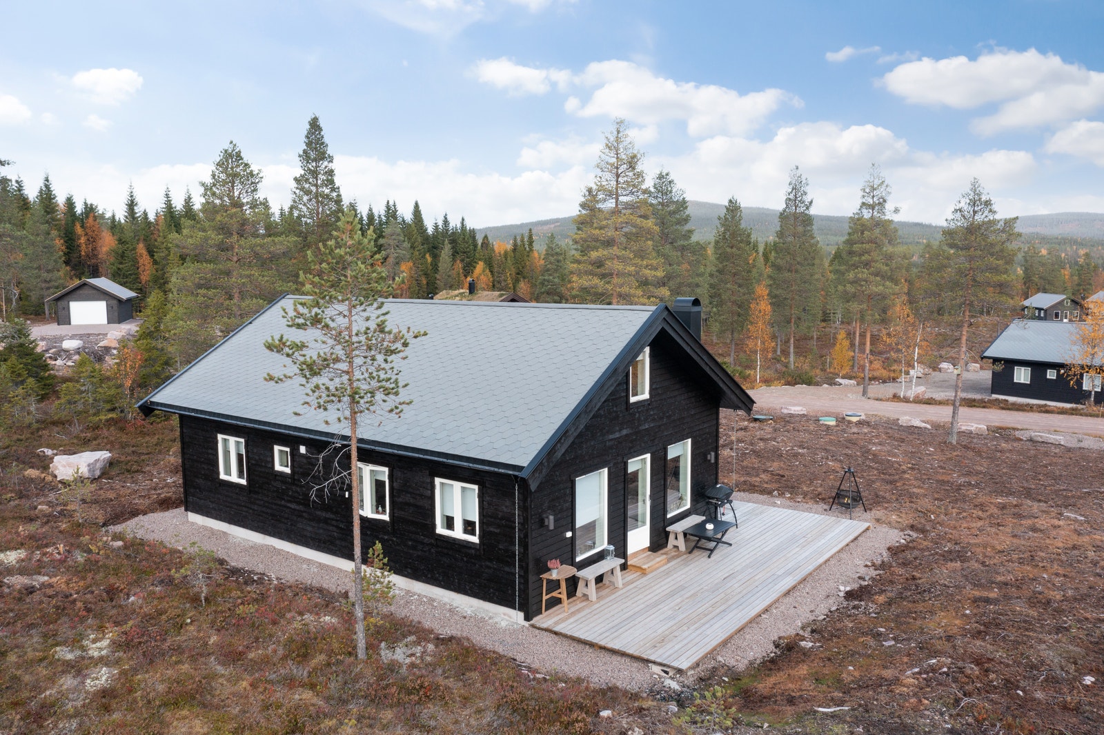 Velkommen til Tyslandhytta 5, bilde fra lik hytte som ble bygget i 2022 Galleribilde