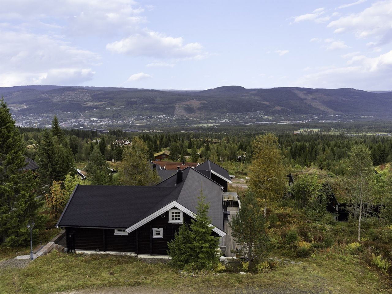 Utsikt østover mot dalen, Trysilelva og Trysil sentrum Galleribilde