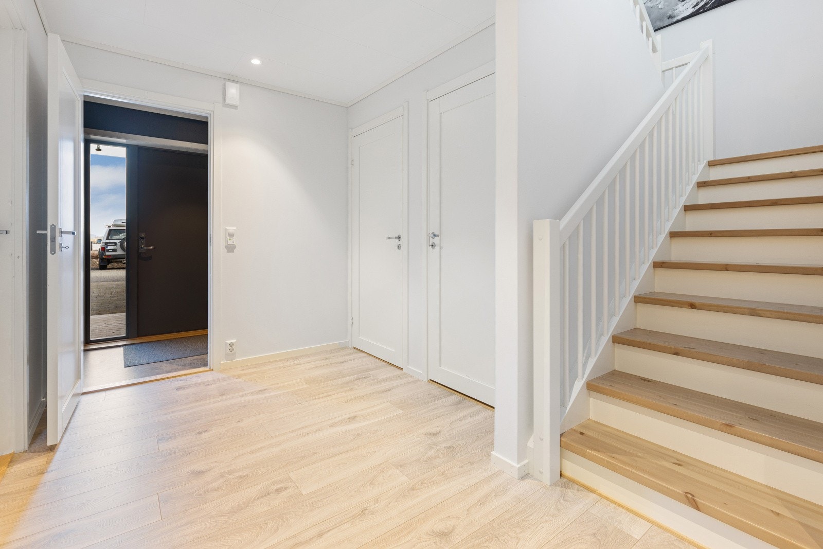 Hall/trapperom 1. etg. Galleribilde