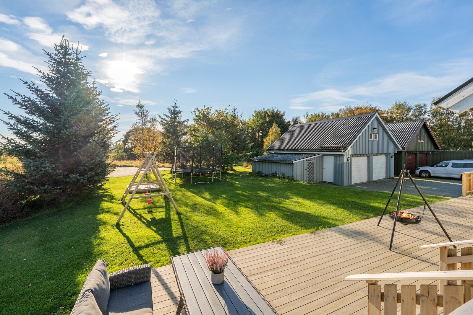 Her er det godt med plass til hele familien med venner Galleribilde