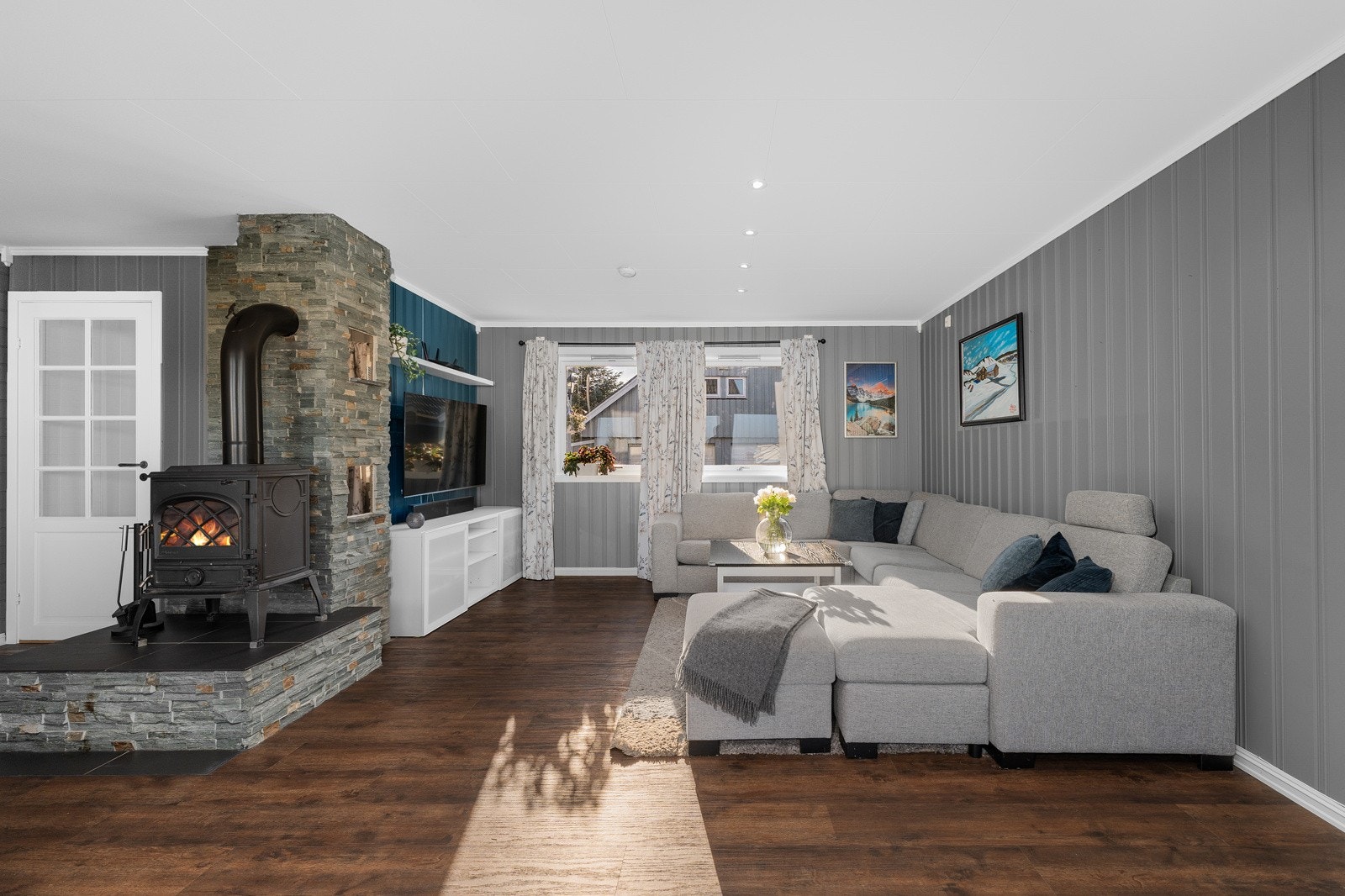 Her har man plass til flere sittegrupper Galleribilde