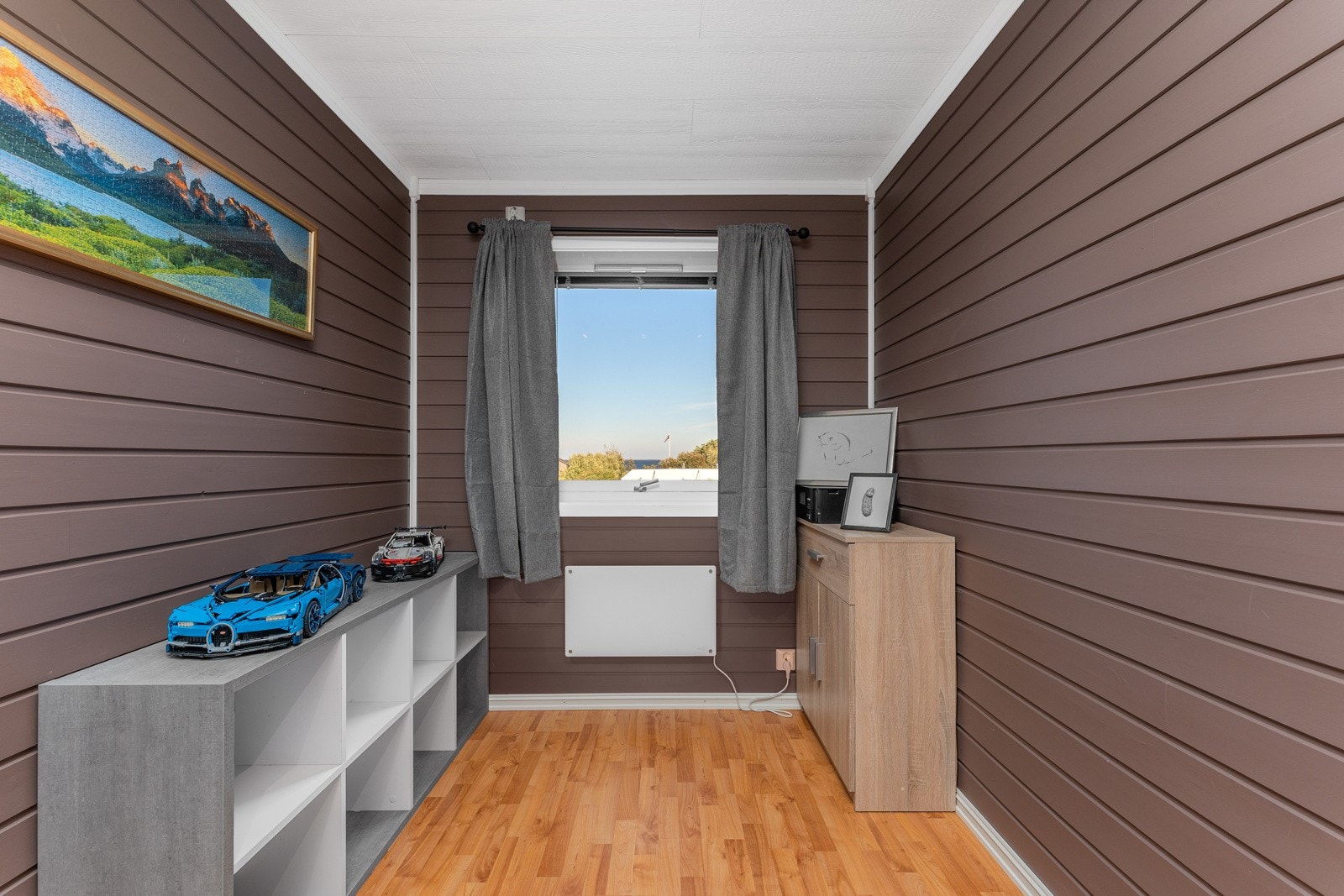 Her re det andre soverommet i 1.etasje Galleribilde