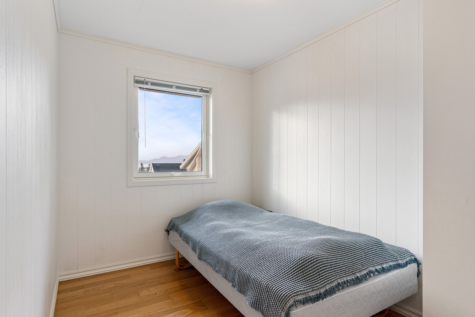 Soverom II. Plass til ønsket innredning. Galleribilde