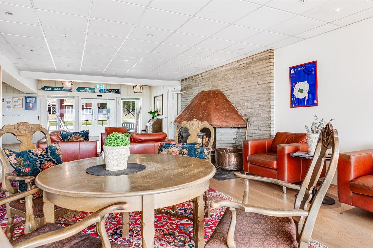 Oppholdsrom i fellesareal Galleribilde