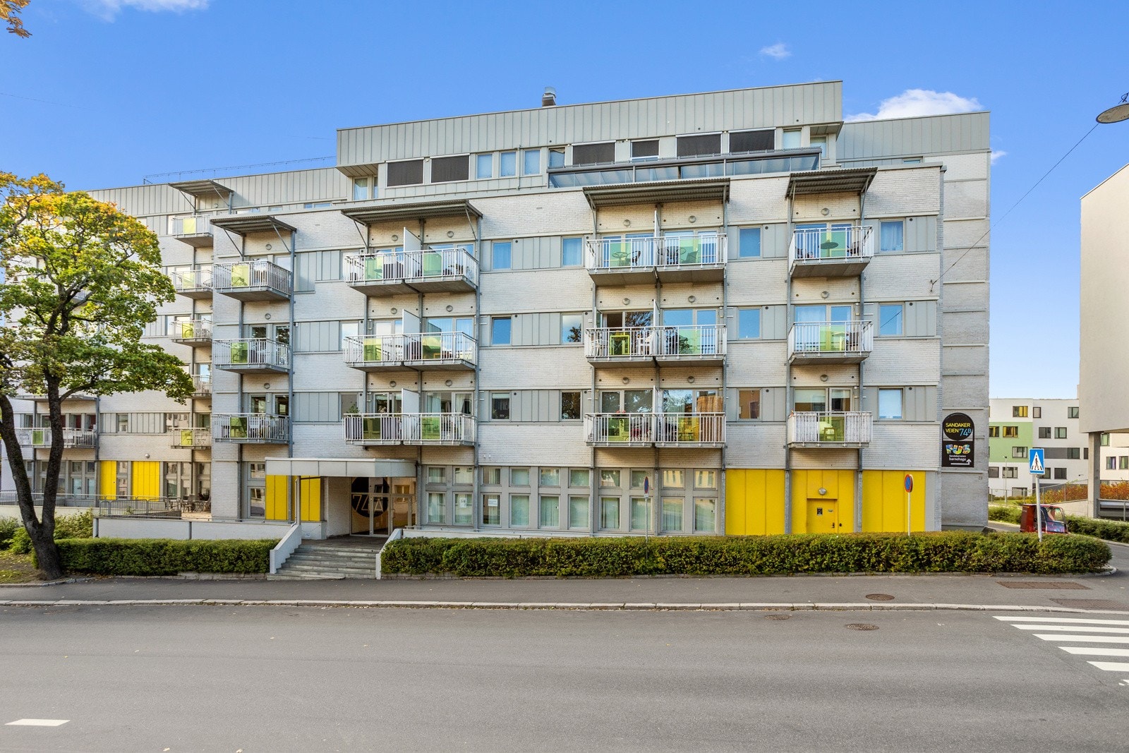 Sameiet består av 132 boligseksjoner og 2 næringsseksjoner. Galleribilde
