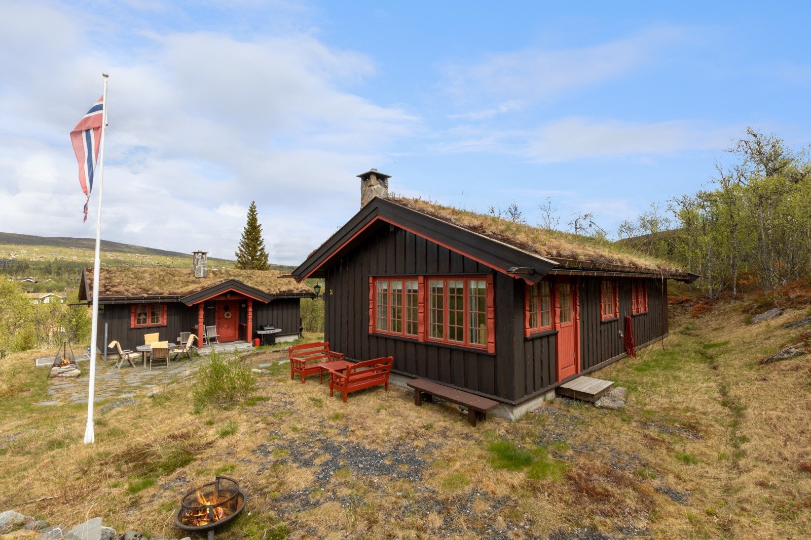 Velkommen til Tjednbakkvegen 39 på Beitostølen. Galleribilde