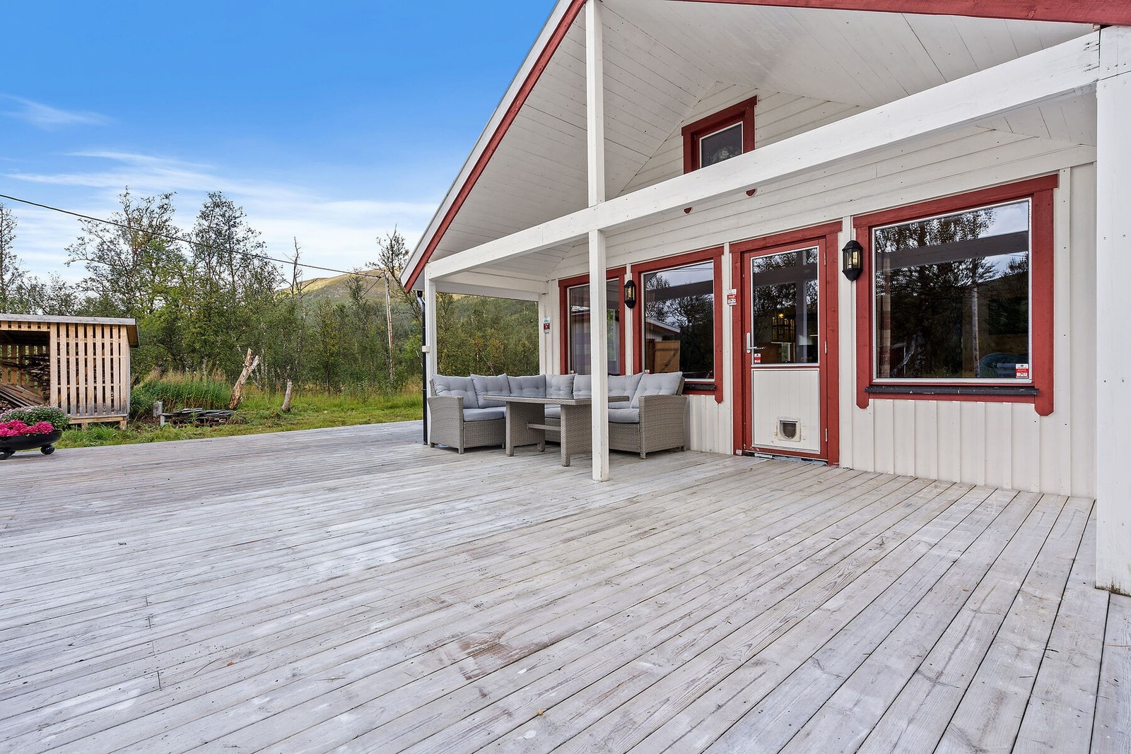 Solmyrveien 15 - Romslig og solrik terrasse! Galleribilde