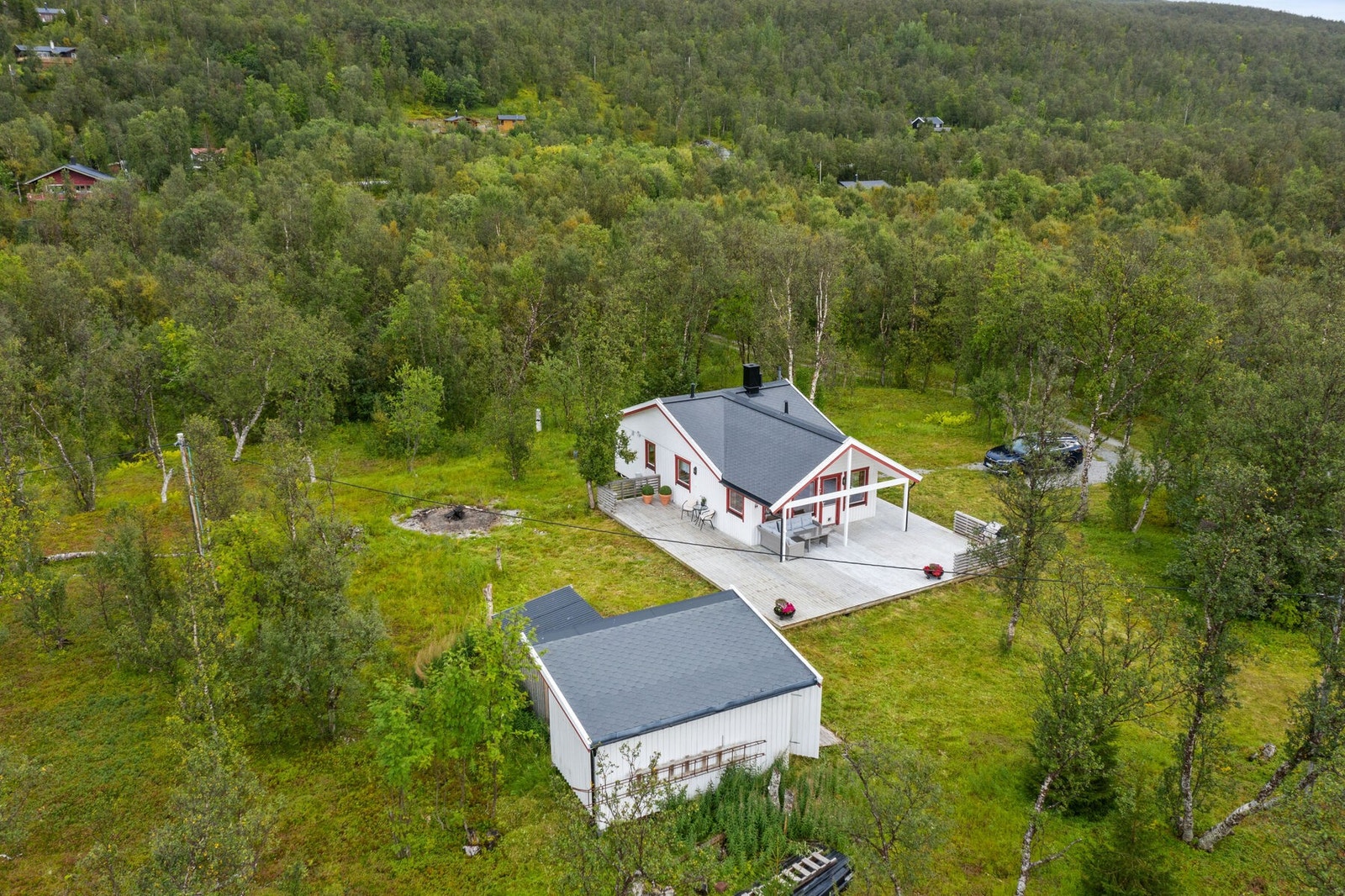 Velkommen til velholdte og trivelige Solmyrveien 15 - Galleribilde