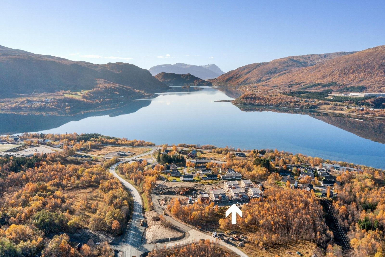 Fagertoppen er et nytt boligfelt som ligger flott plassert på Fagernes i Ramfjorden.