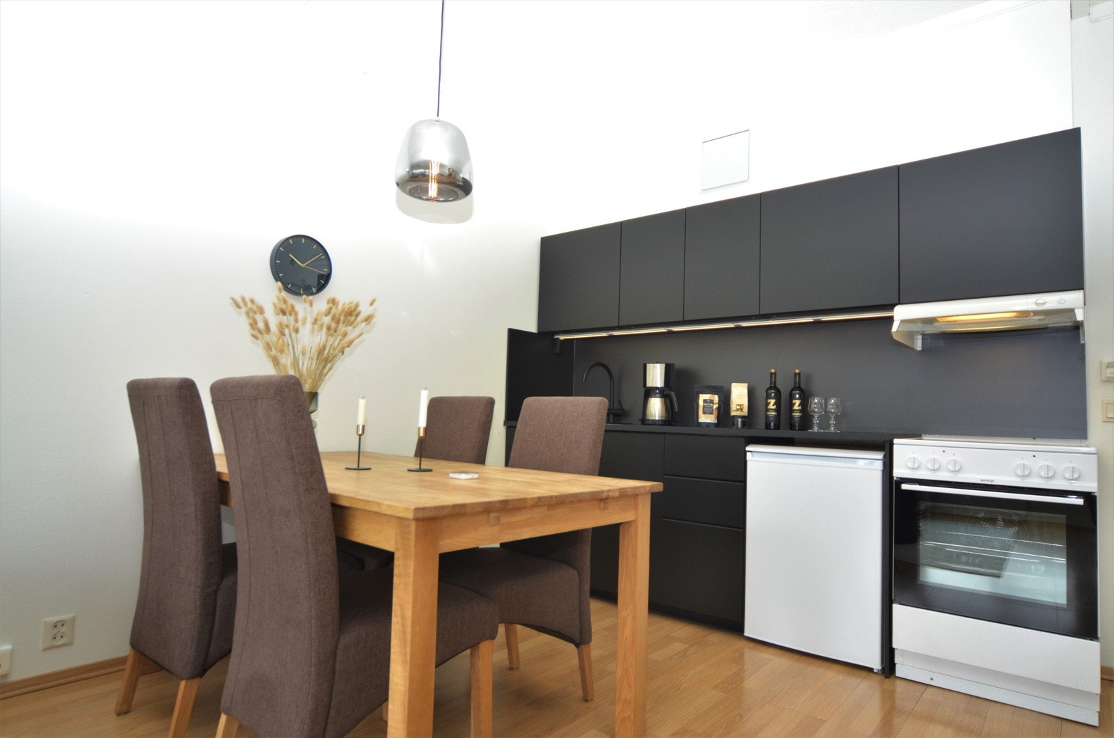 Nyere kjøkken Galleribilde