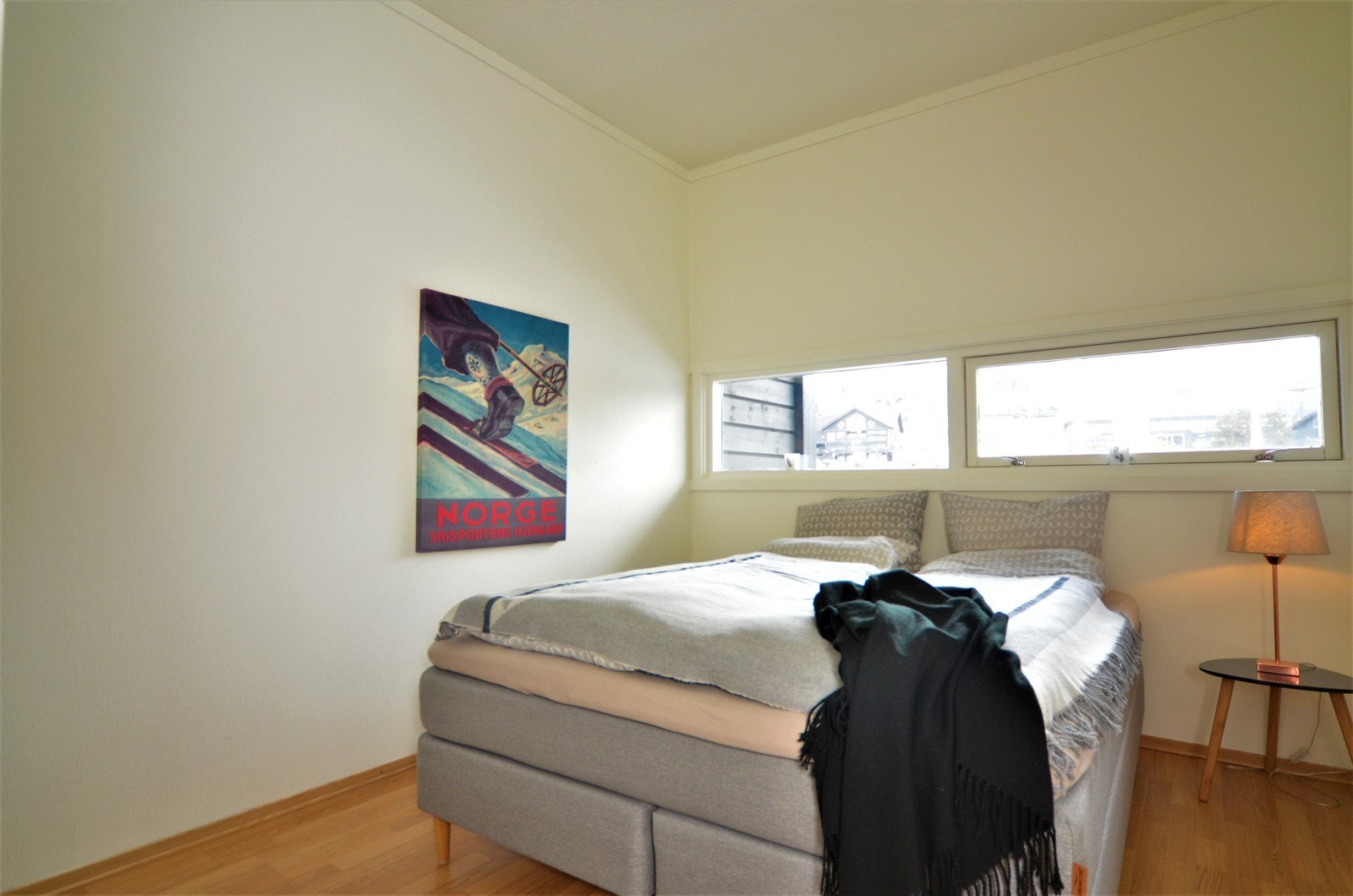 Romslig soverom Galleribilde