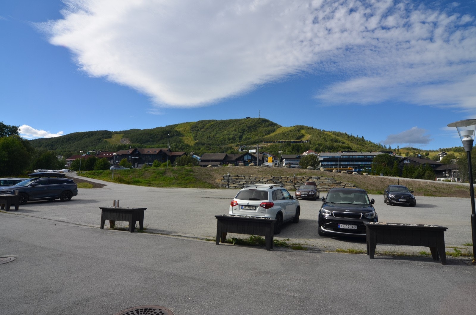 Ute - god parkering Galleribilde