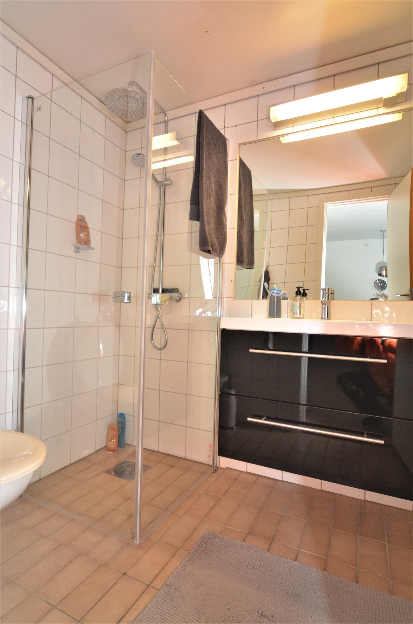 Nyere baderomsinnredning Galleribilde