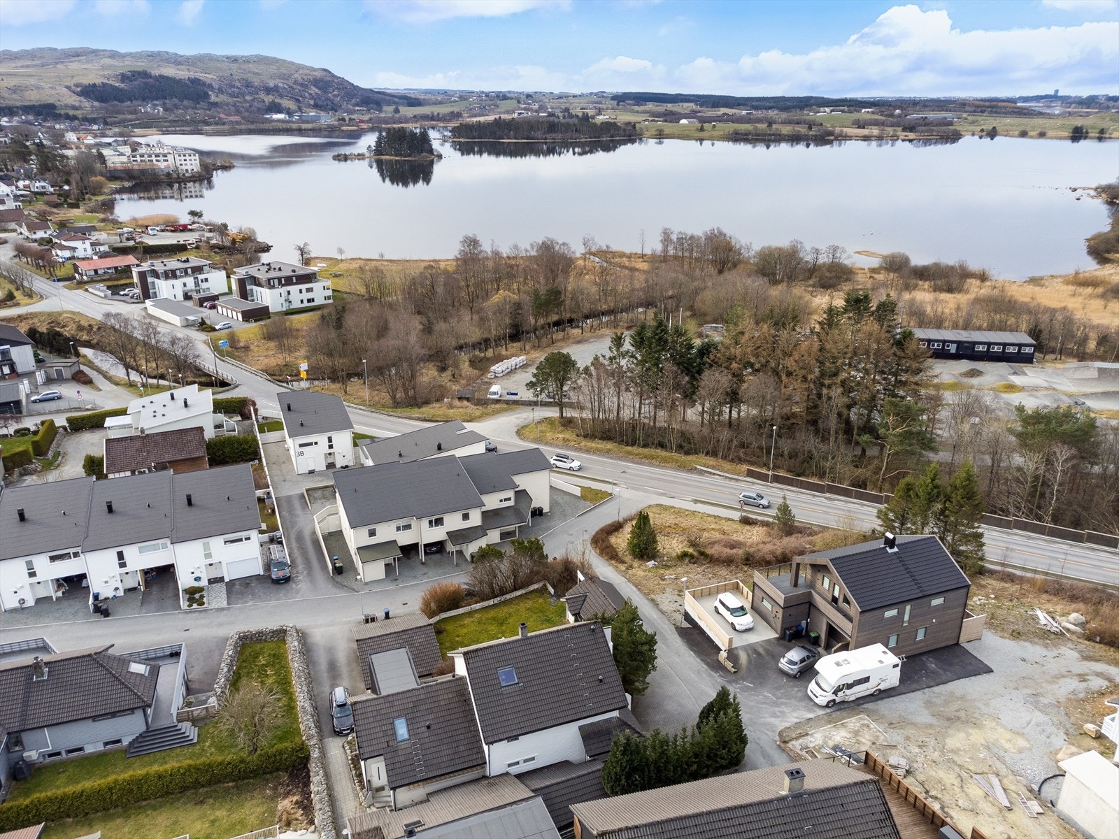 Boligen har en god beliggenhet. Galleribilde