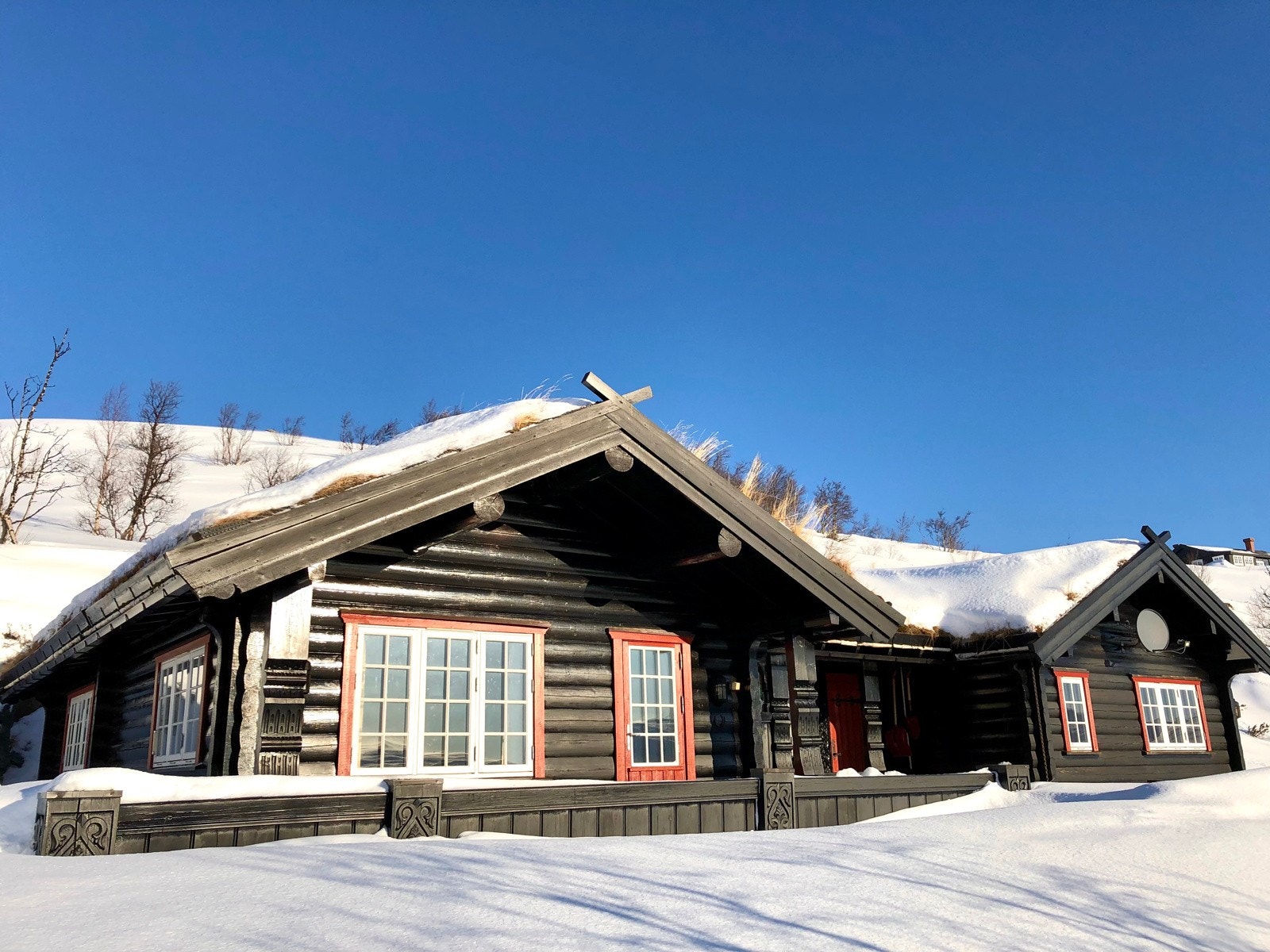 Fritidseiendom sett fra vest. Galleribilde