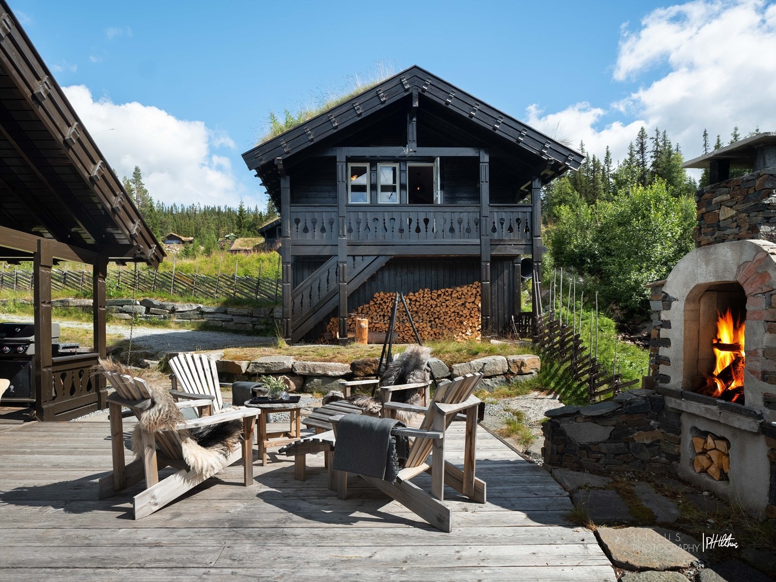 Dobbel garasje/anneks med stue, 2 soverom og bad. Galleribilde