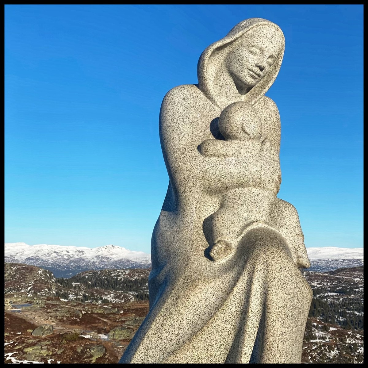 "Madonnaen" - et attraktivt turmål i dalen. Galleribilde