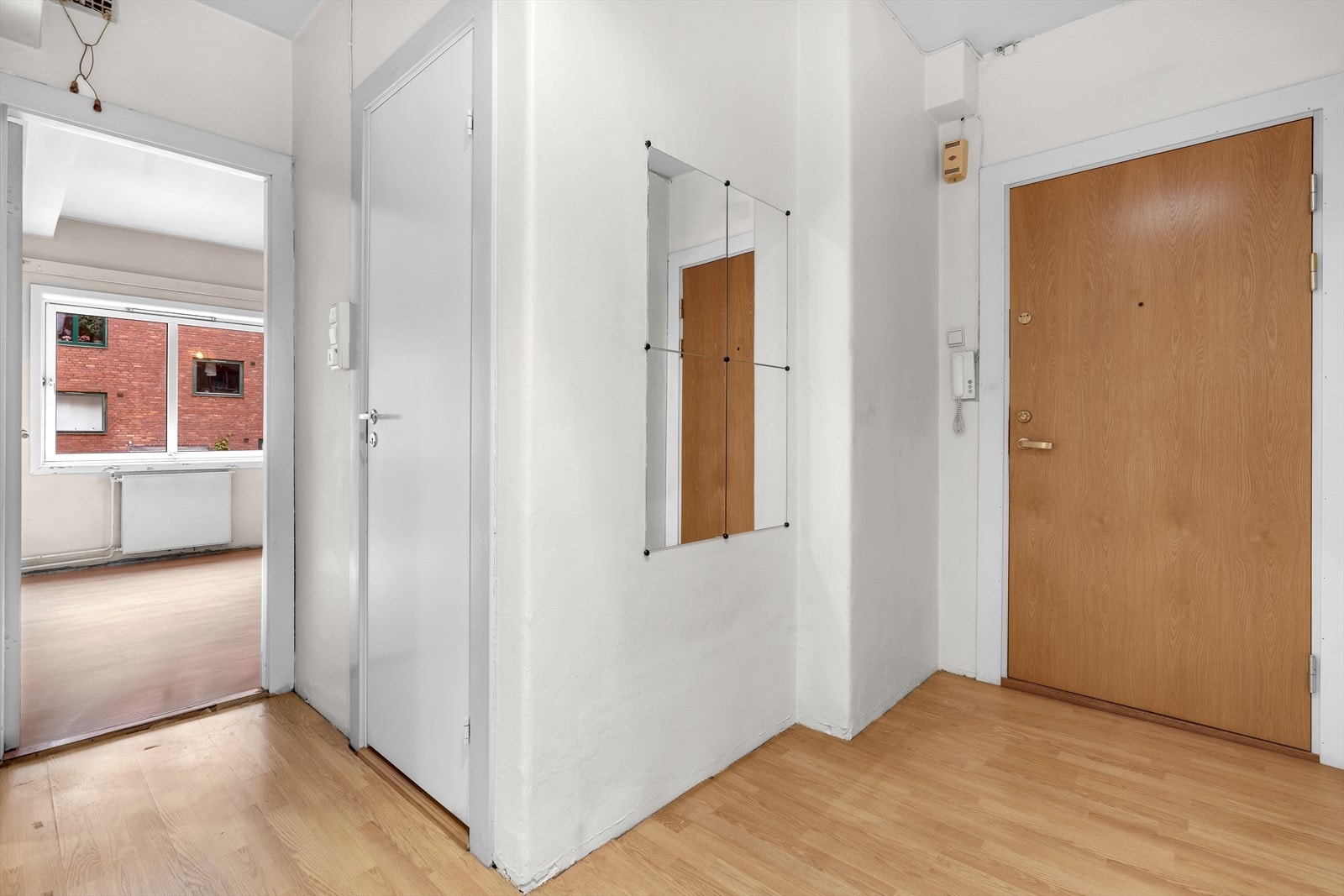 Entrè | Velkommen inn! Galleribilde