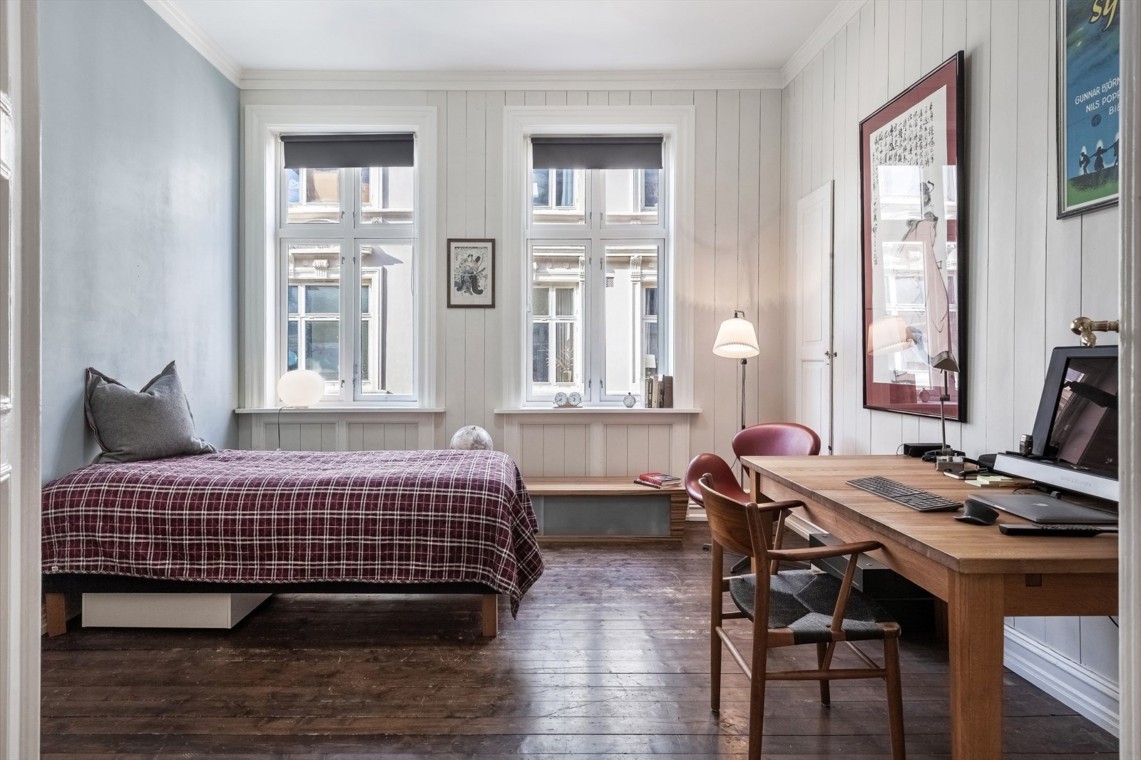 - Soverom 2 er også av god størrelse og har plass til stor dobbeltseng - Galleribilde