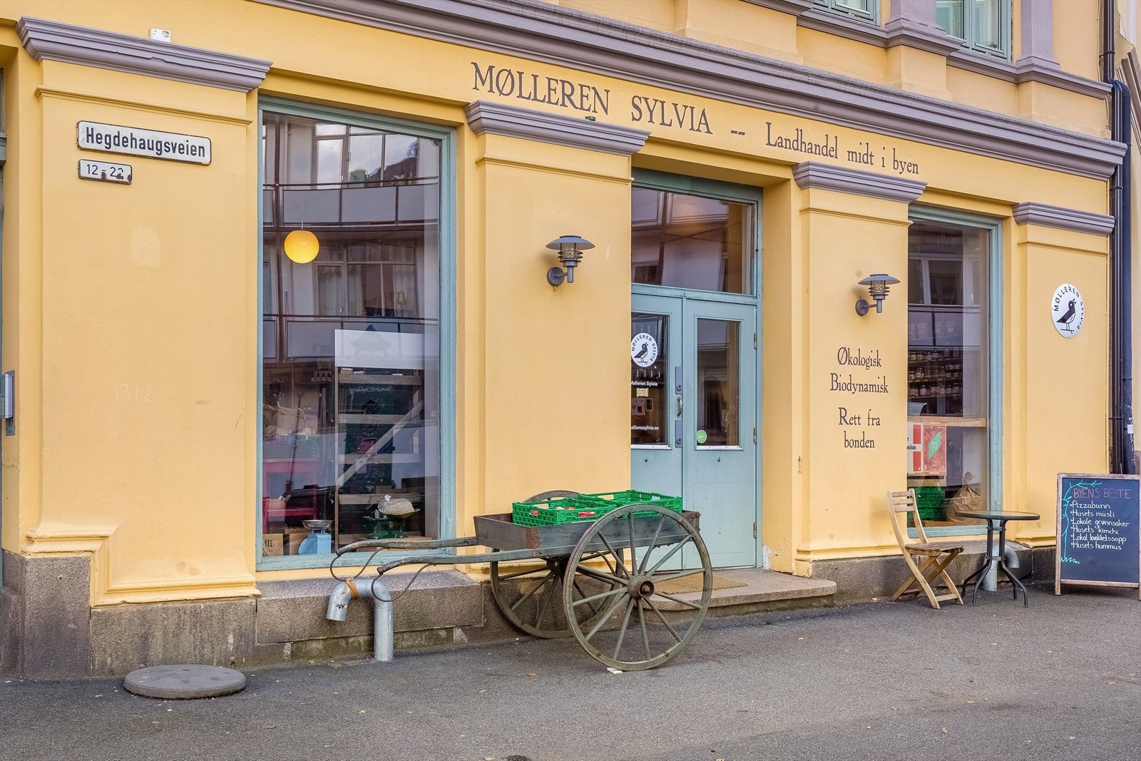 - Nærområdet - Mølleren Sylvia samarbeider med småskala bønder som har spesialisert seg på økologisk og biodynamisk landbruk - Galleribilde