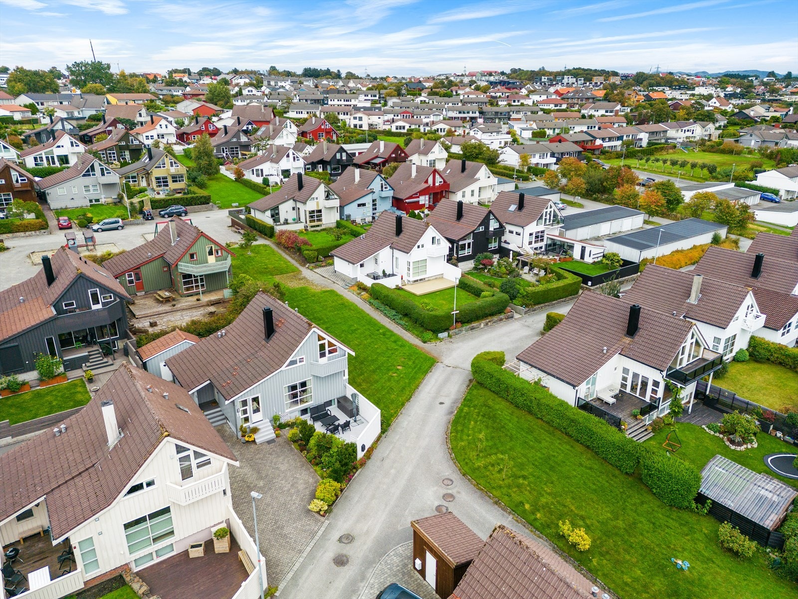 Bøll-løkke, lekeplasser, Sunde barneskole, Revheim ungdomsskole og flere barnehager like i nærheten Galleribilde