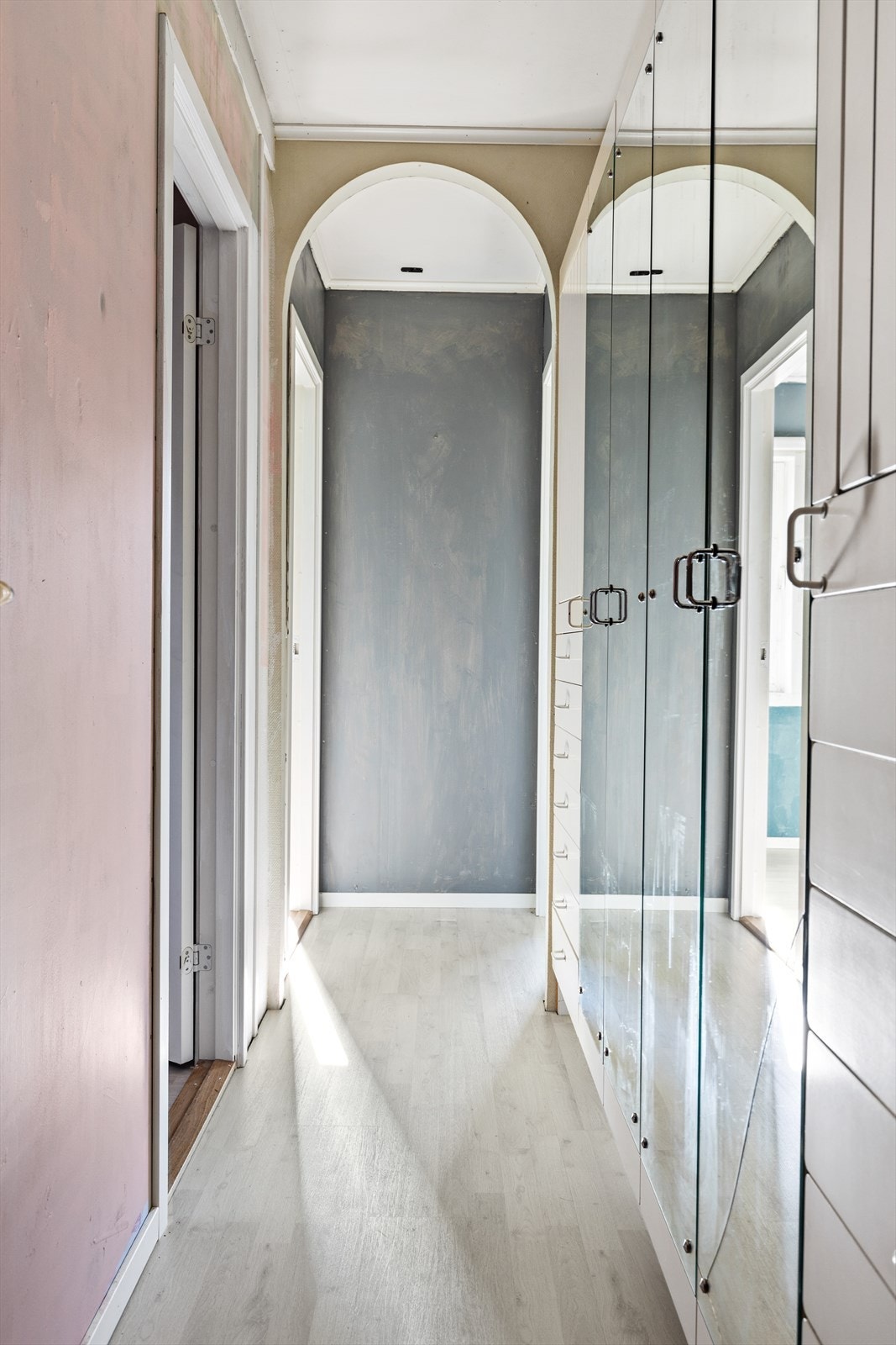 Gang ved soverommene. Galleribilde