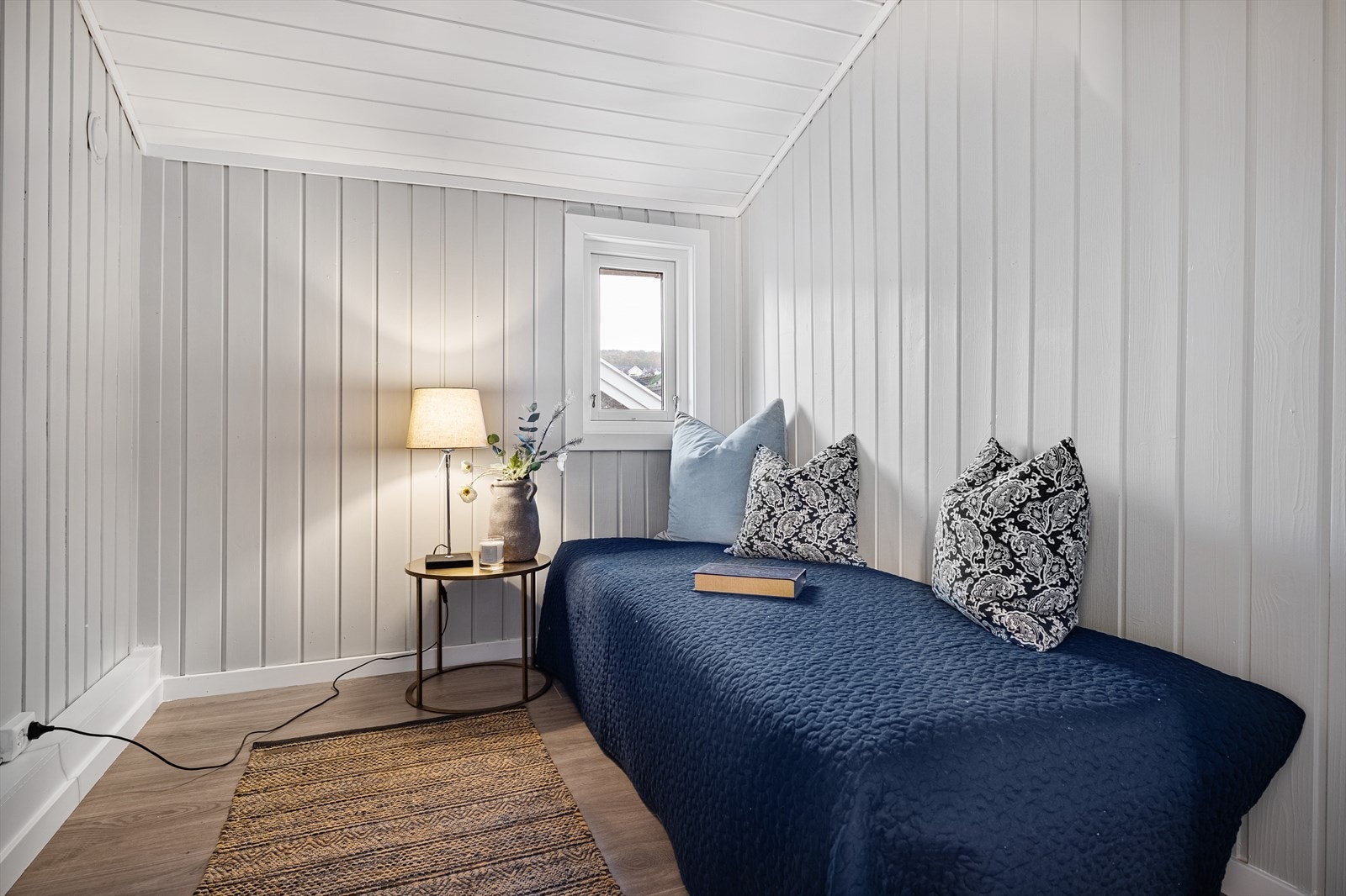 Kontor - bruks som soverom (men ikke godkjent) Galleribilde