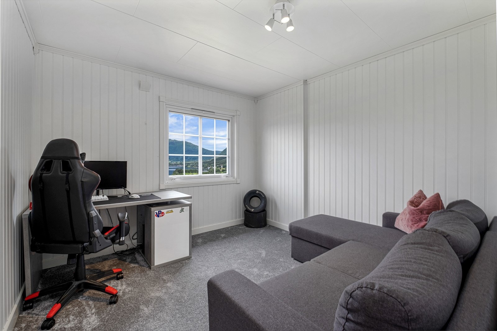 Soverom 3 i hovedetasje Galleribilde