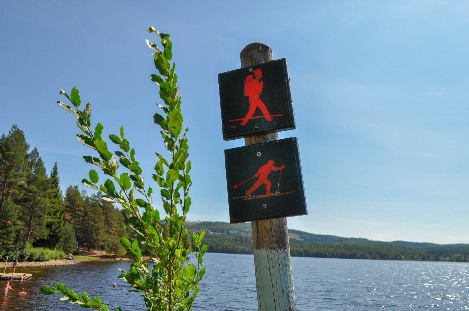 Turmuligheter året rundt med langrenn og preparerte løyper på vinters tid og vandre, jogge og sykkelturer igjennom sommerhalvåret Galleribilde