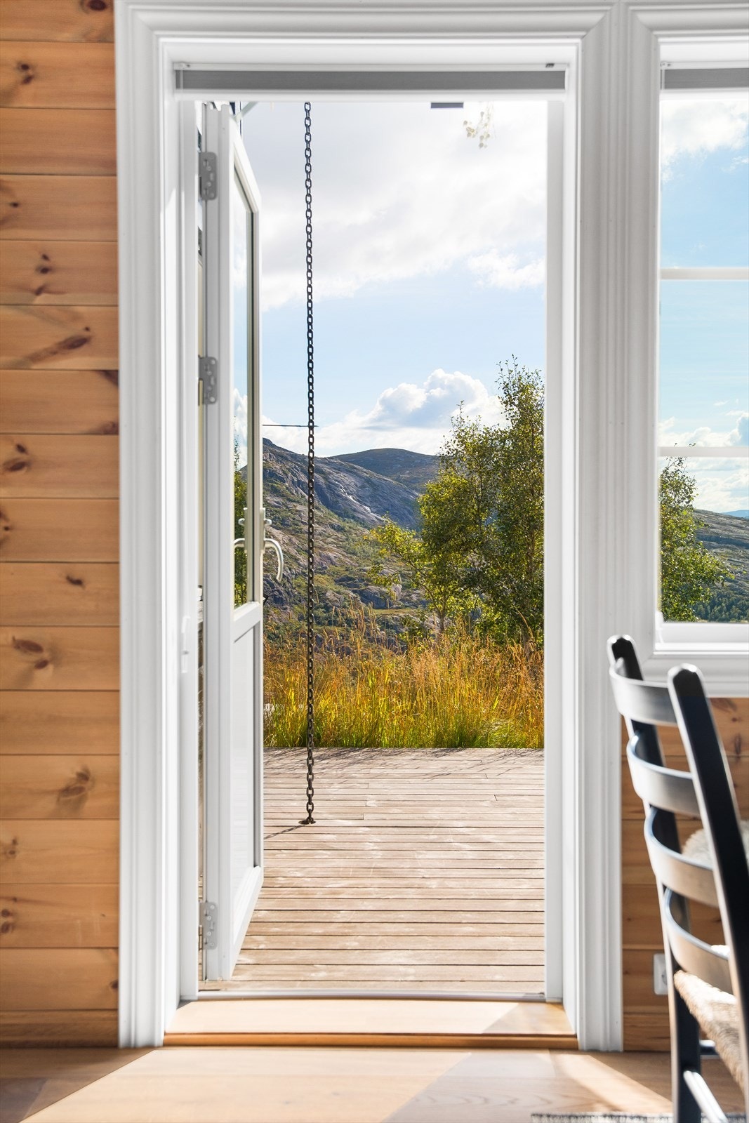 Utgang til terrasse. Galleribilde