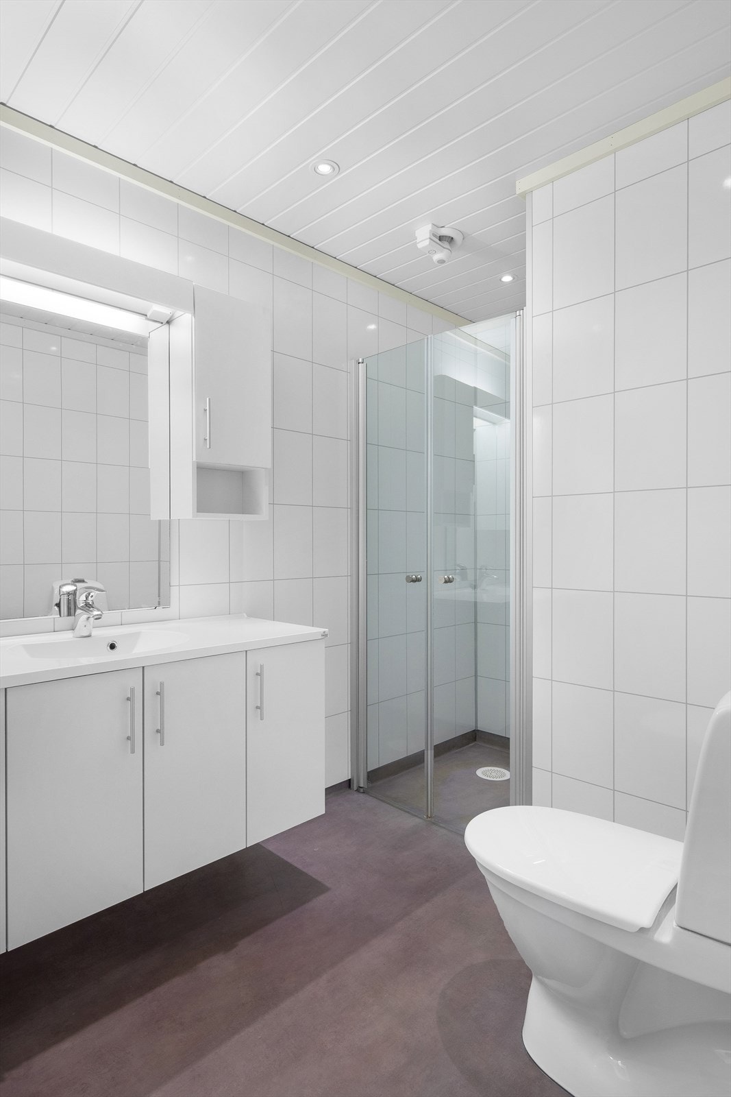 Hovedbad i 1. etg Galleribilde