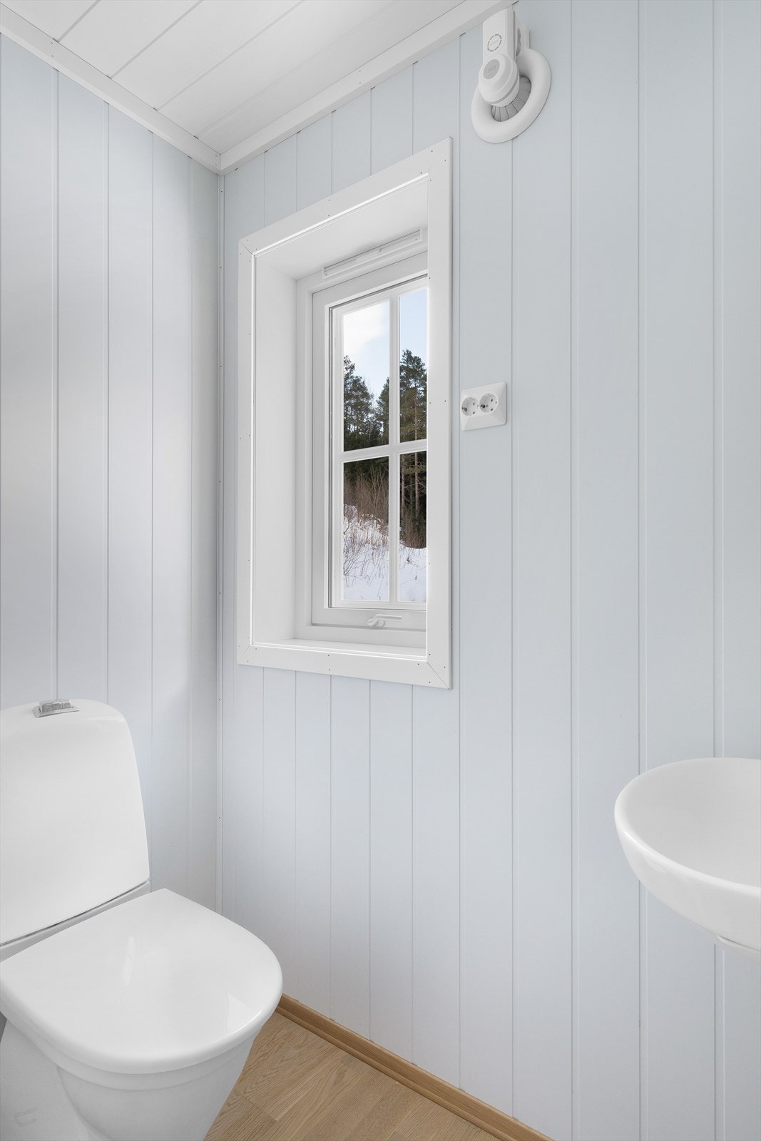 Gjestetoalett i 1 etg Galleribilde
