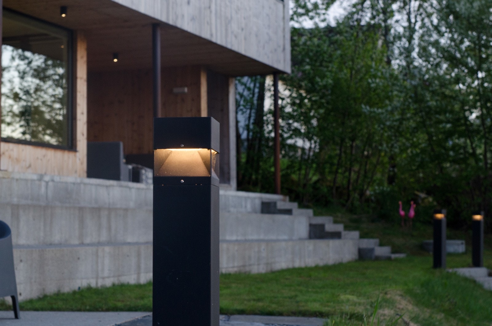 Boligen har en flott og behagelig utvendig belysning (privat foto) Galleribilde