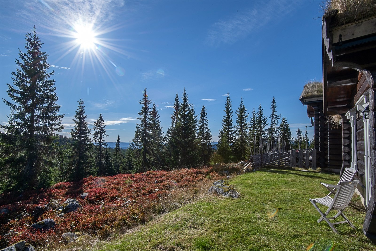Uteområde med utgang fra soverom. Galleribilde