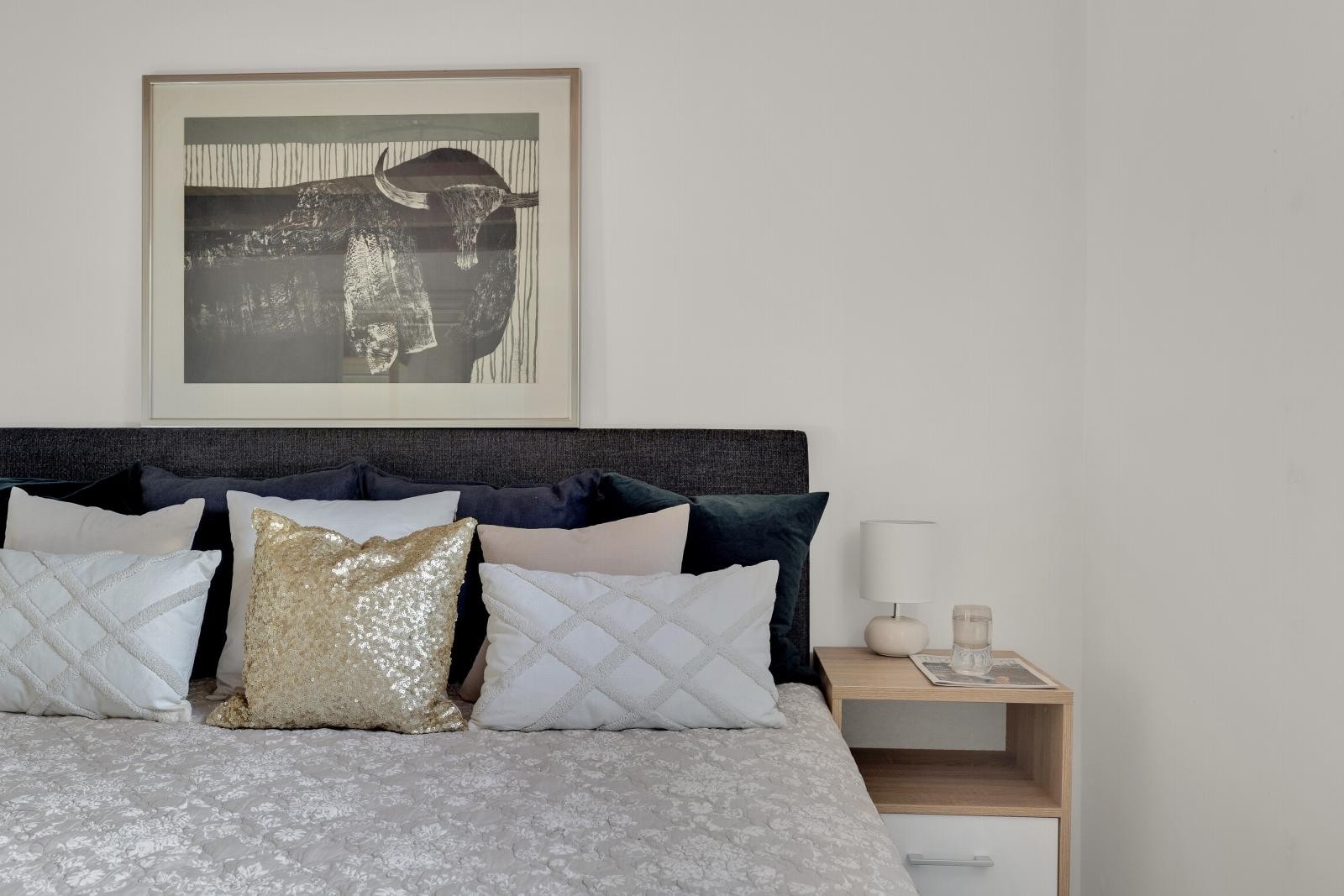 I tilknytning til soverommet har du en egen walk-in garderobe. Galleribilde