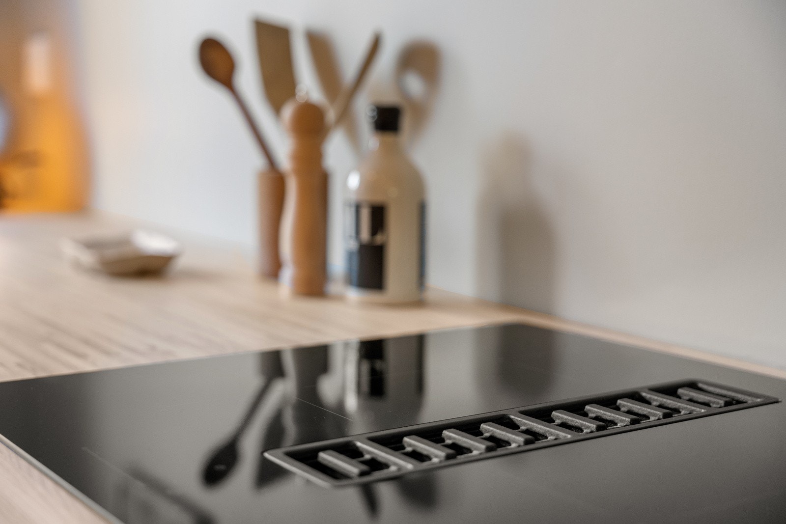 Induksjonstopp med kullfilterventiltaor. Galleribilde