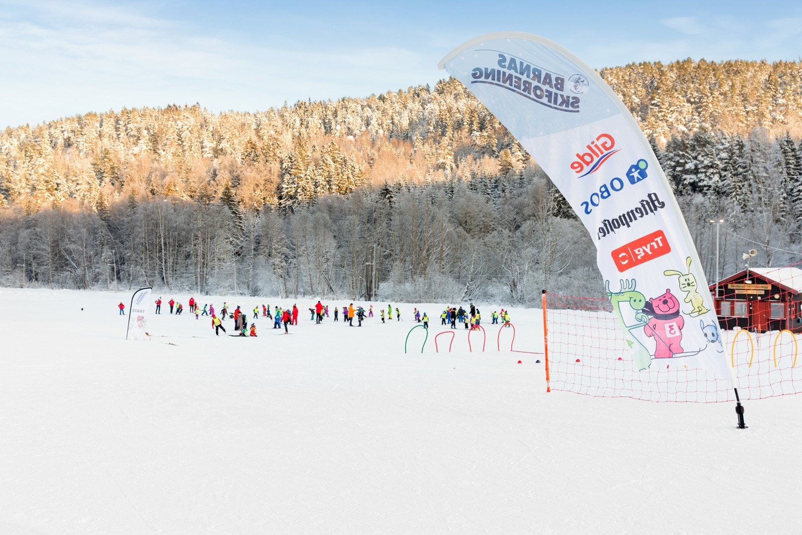 Skullerud Arena ved Skullerudstua. Rustad IL skigruppe sørger for skiføre med snøkanoner Galleribilde