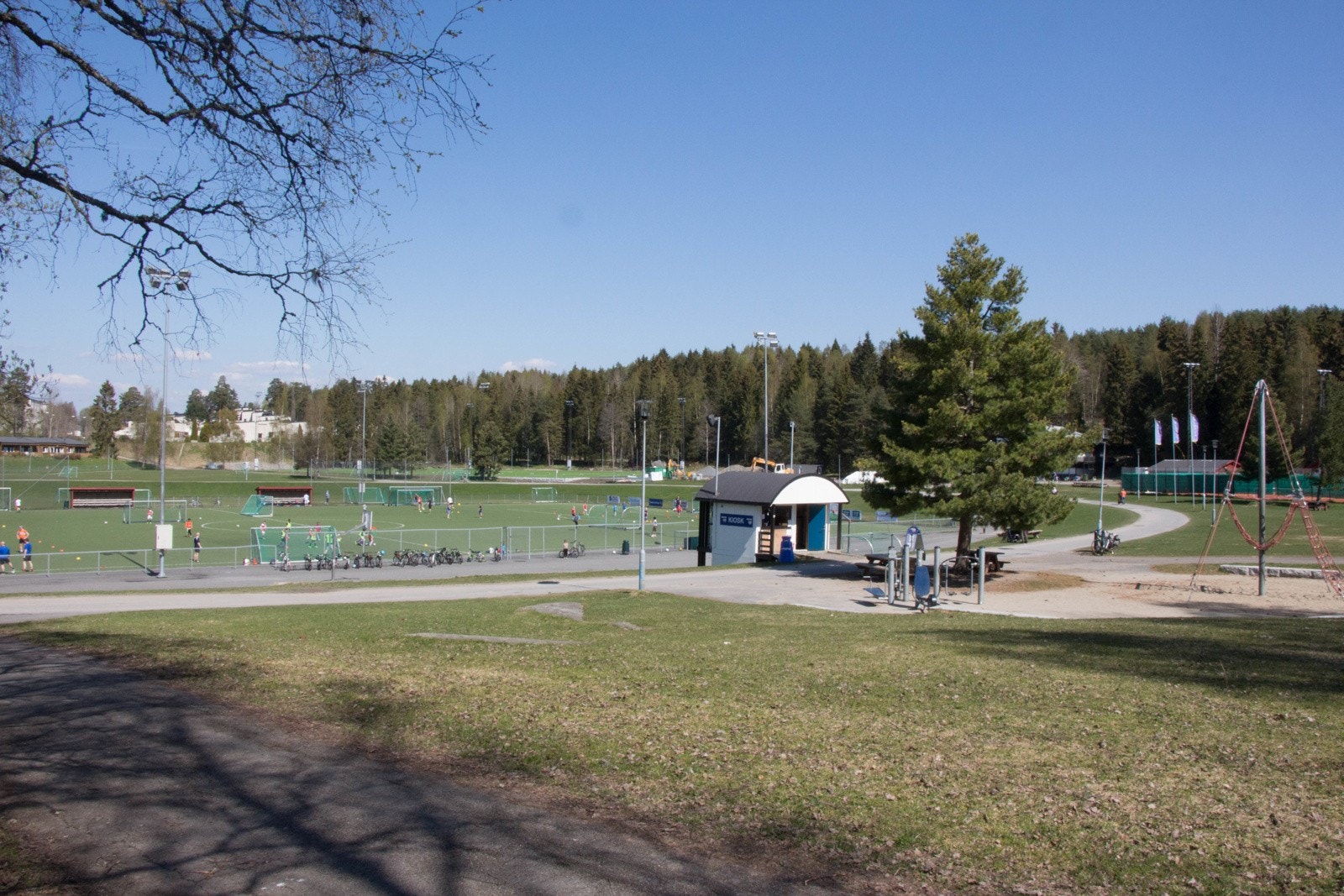 Haraløkka idrettsanlegg, mellom Bøler og Østmarka Galleribilde