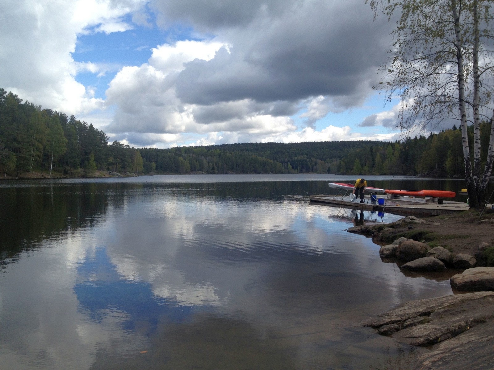 Ved Rustadsaga har Nøklevann ro- og padleklubb båter som du kan bruke om du er medlem Galleribilde