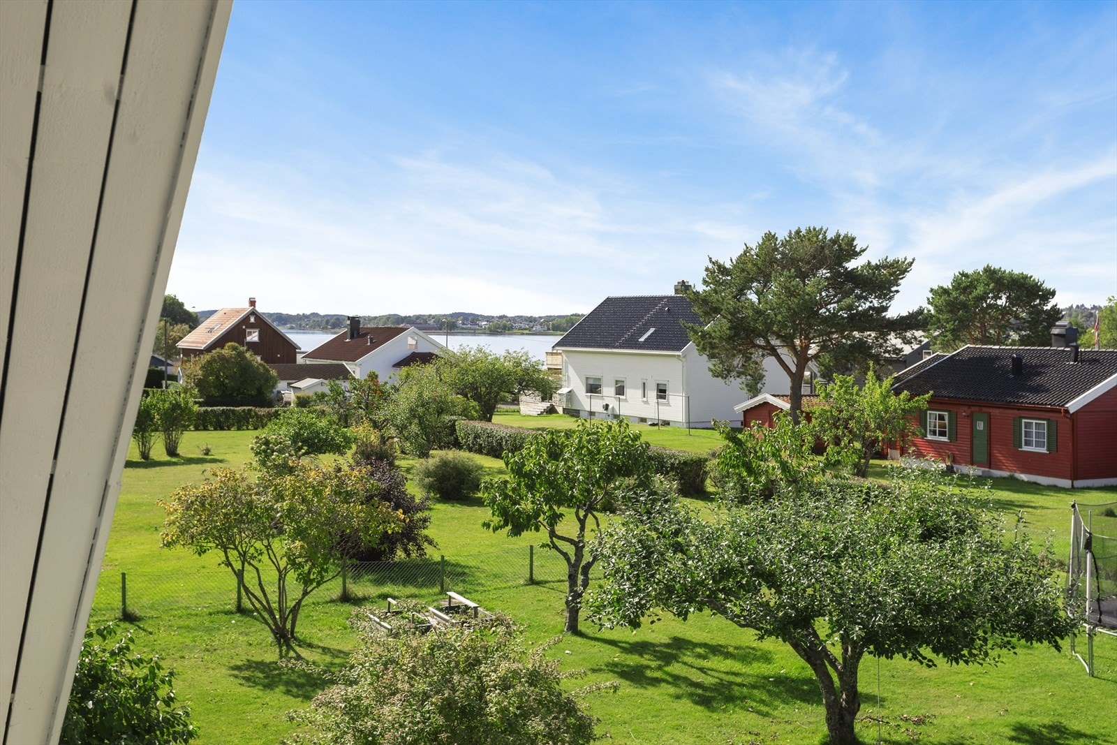 Flott utsikt fra balkong 2. etasje Galleribilde