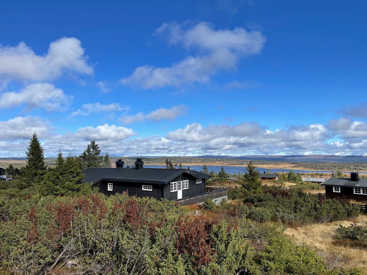 Fasade med utsikten.jpg Galleribilde