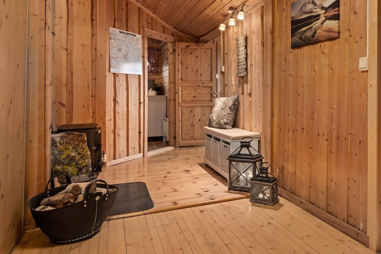 Gang som skiller sonene, her sett mot soveromsavdelingen. Galleribilde