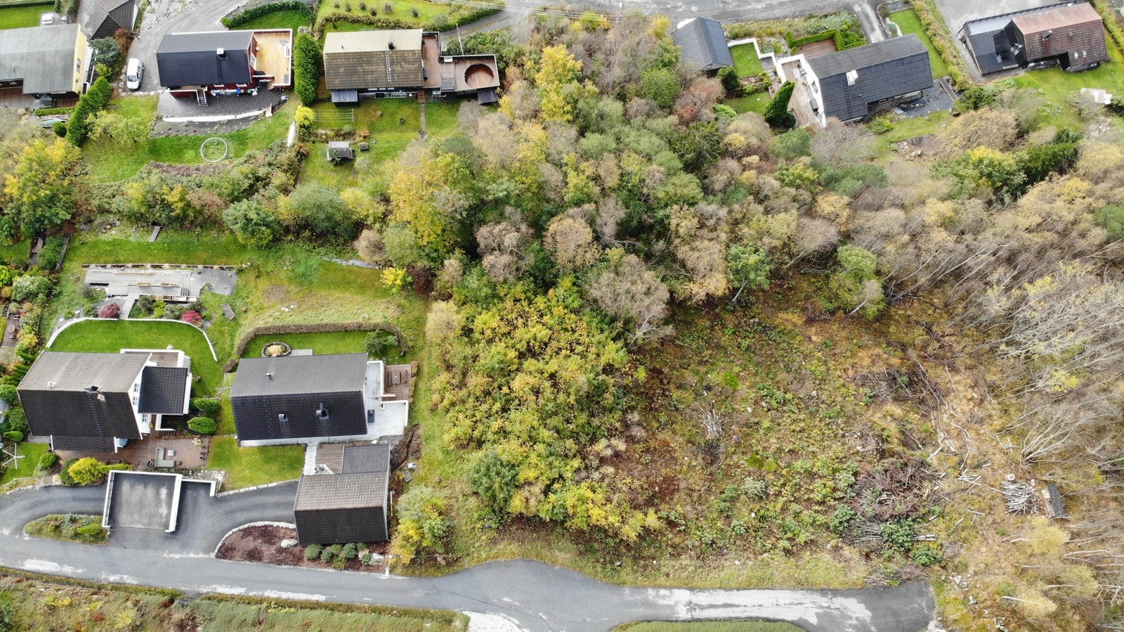 Dronebilde. Selger opplyser at refusjon for teknisk anlegg er innbetalt til Sykkylven kommune. Galleribilde