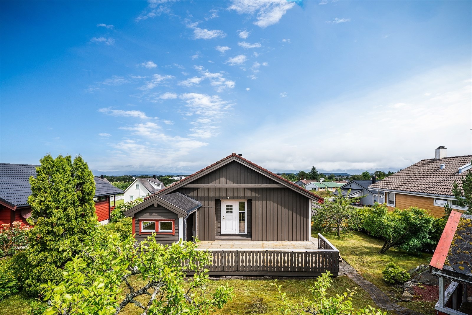 Velkommen til Høgeberget 54 - presentert av Eiendomsmegler Lene Rikstad. Galleribilde