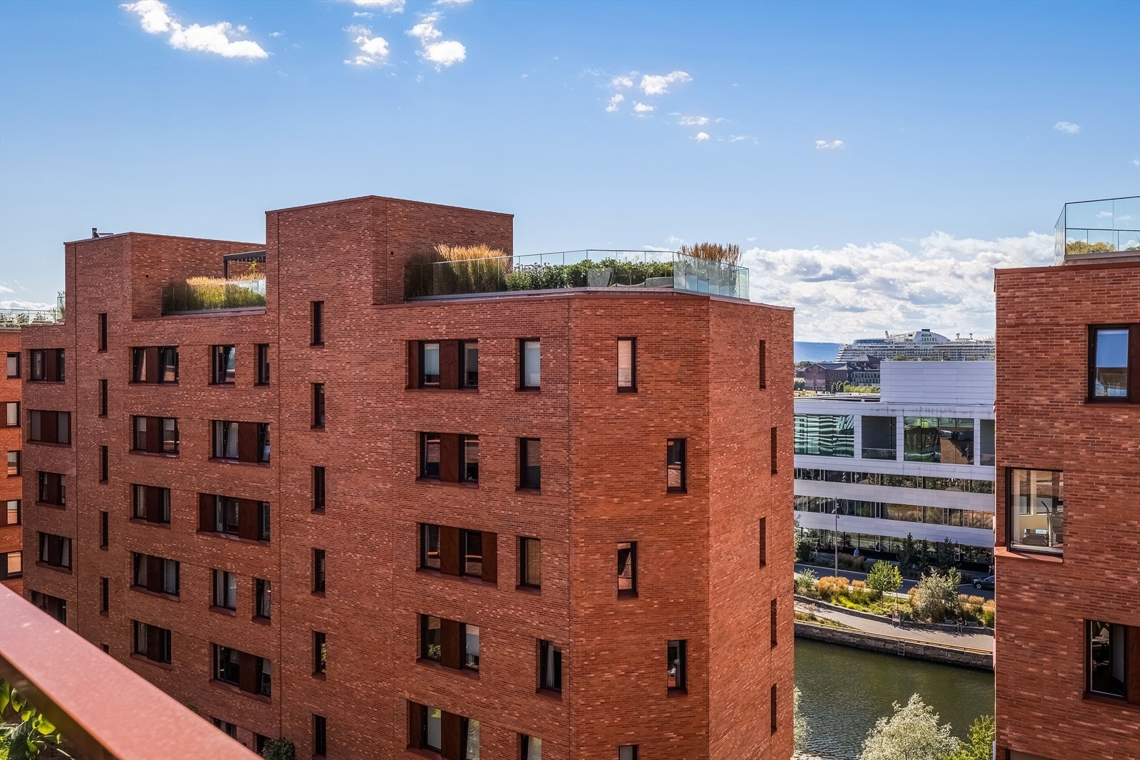 Utsikt fra balkongen. Galleribilde