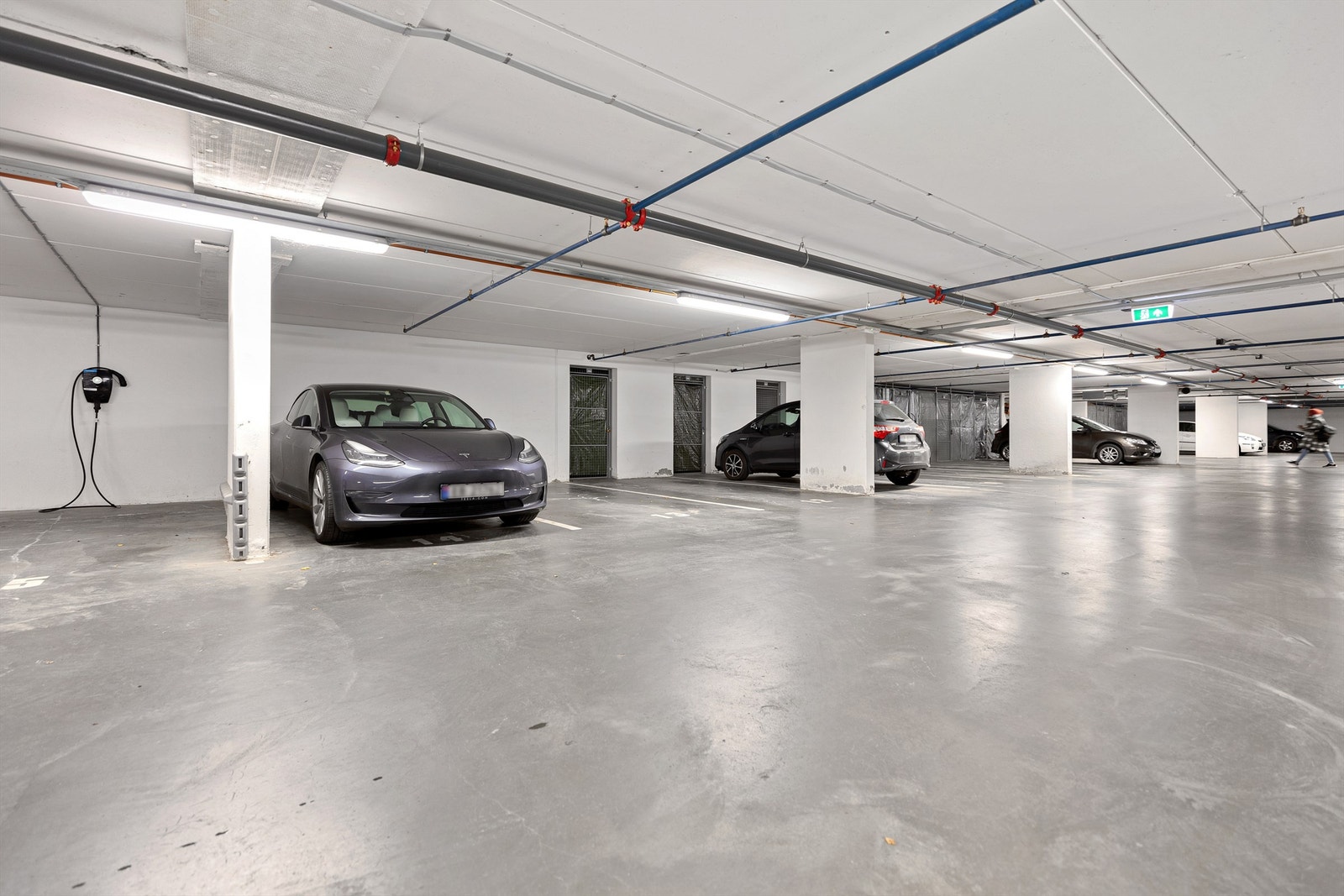 Egen garasjeplass medfølger Galleribilde