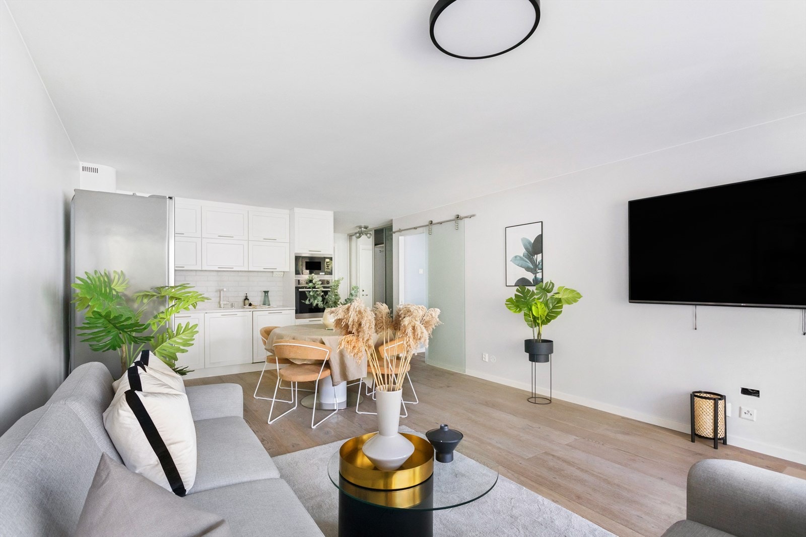 Eiendomsmegler1 v/ Mikael har gleden av å presentere Hovseterveien 84D! Galleribilde