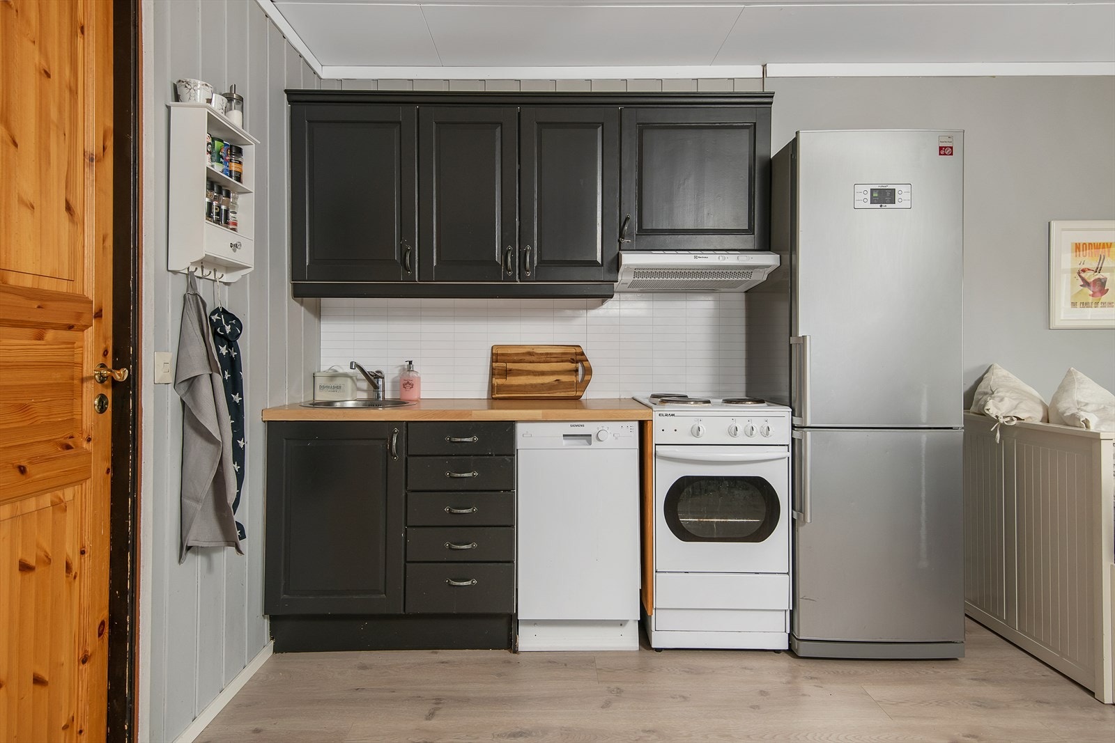 Hvitevarer på kjøkken medfølger Galleribilde