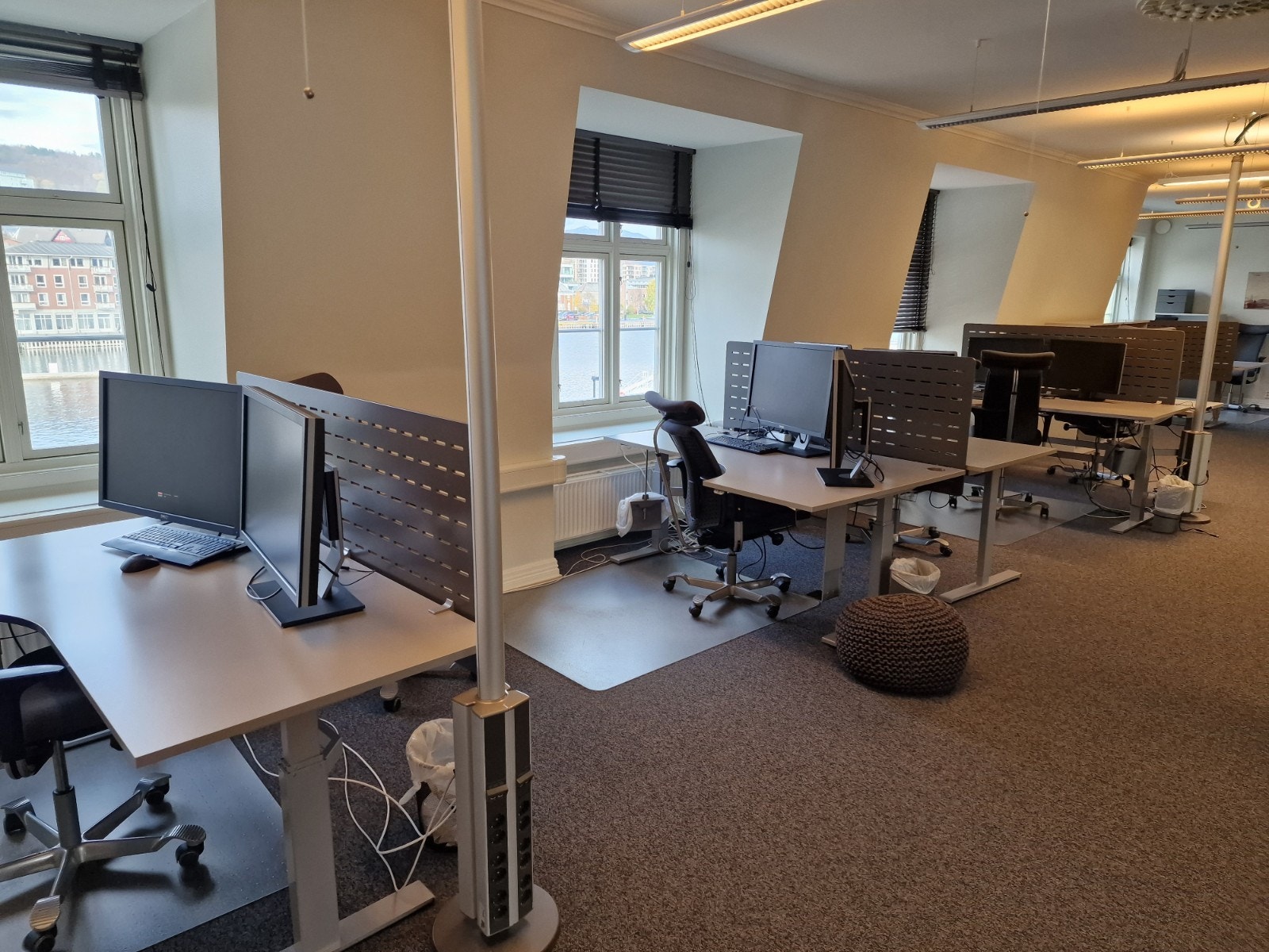 Kontorfellesskap Galleribilde