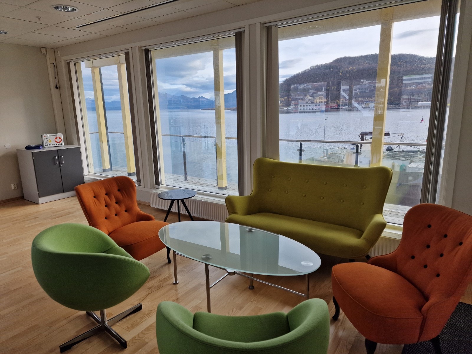 Sosial sone i kantine Galleribilde